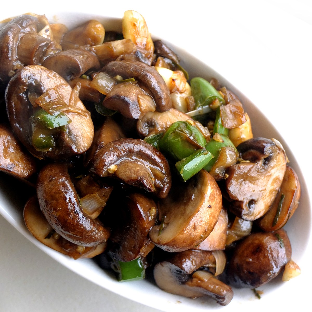Garlic Stir-fried Mushrooms